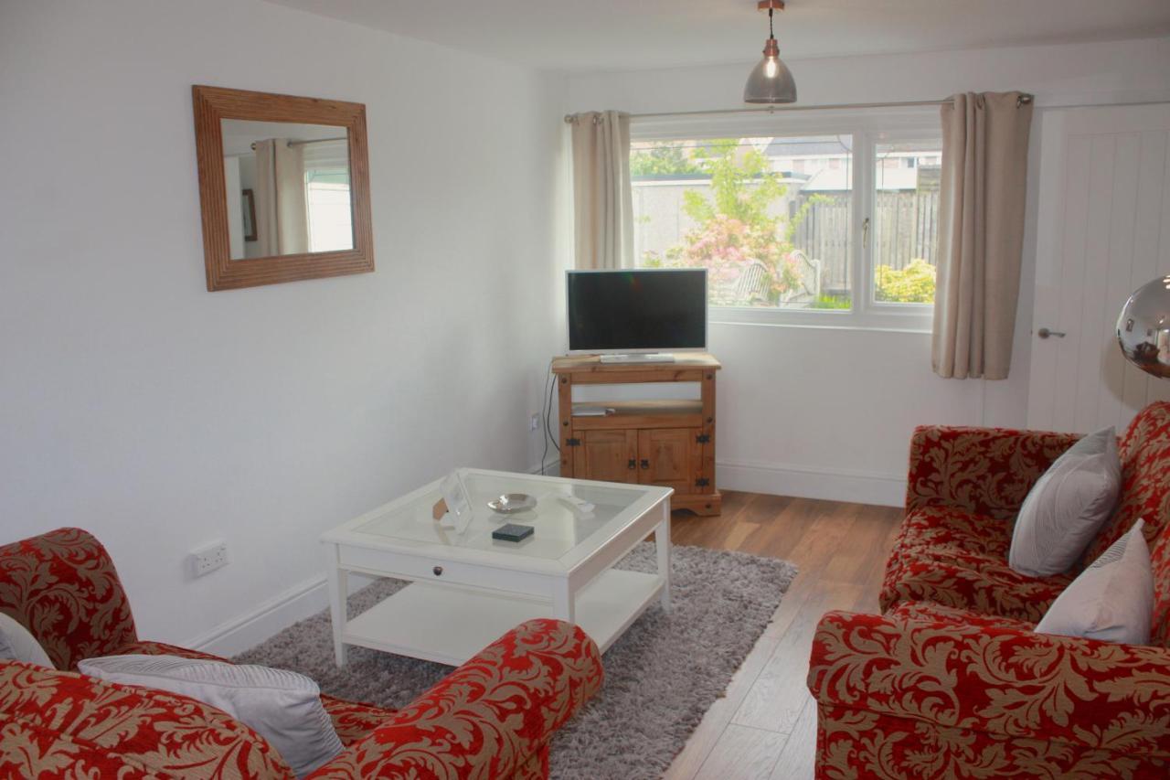 فيلا Berwicks House - Nec & Airport - Stylish 3-Bed House With Garden برمنغهام المظهر الخارجي الصورة