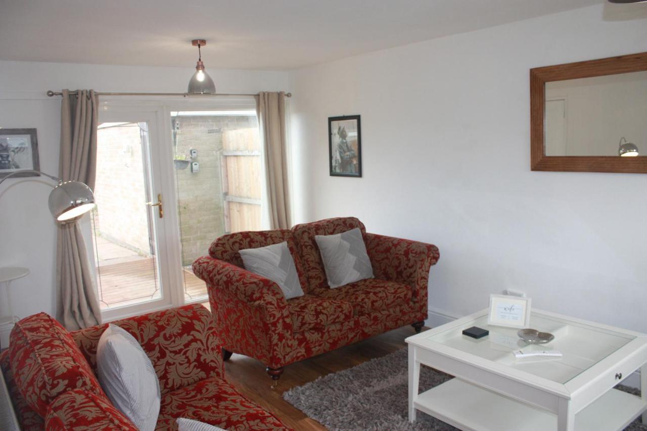 فيلا Berwicks House - Nec & Airport - Stylish 3-Bed House With Garden برمنغهام المظهر الخارجي الصورة